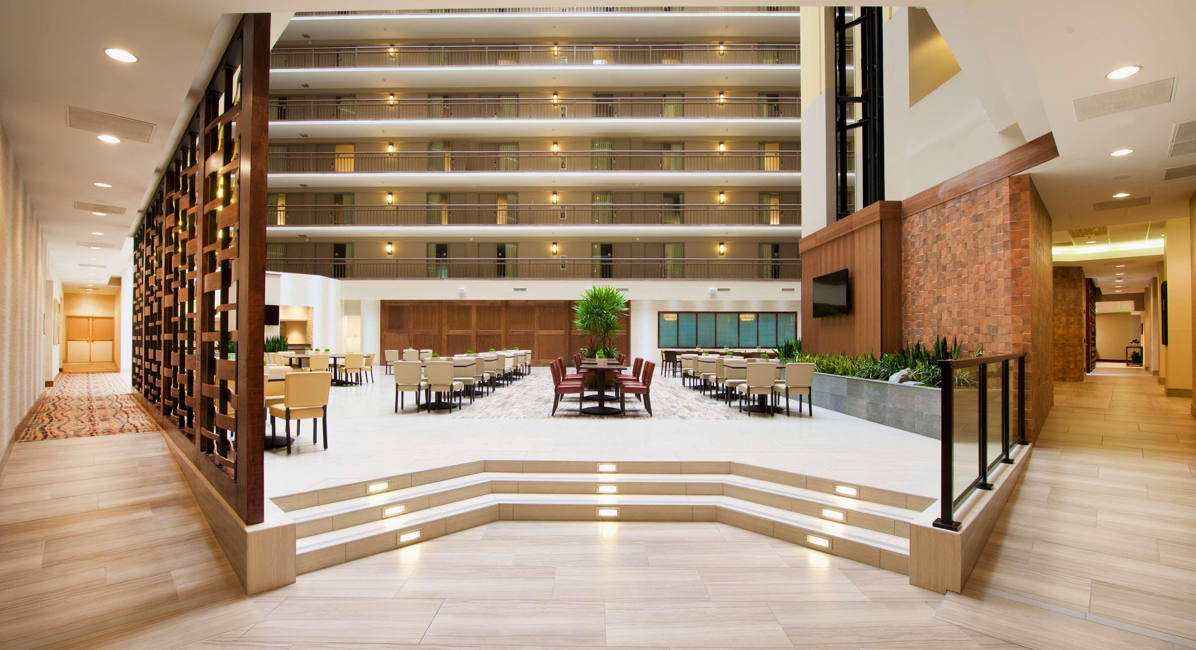 Embassy Suites By Hilton Portland Tigard Ngoại thất bức ảnh