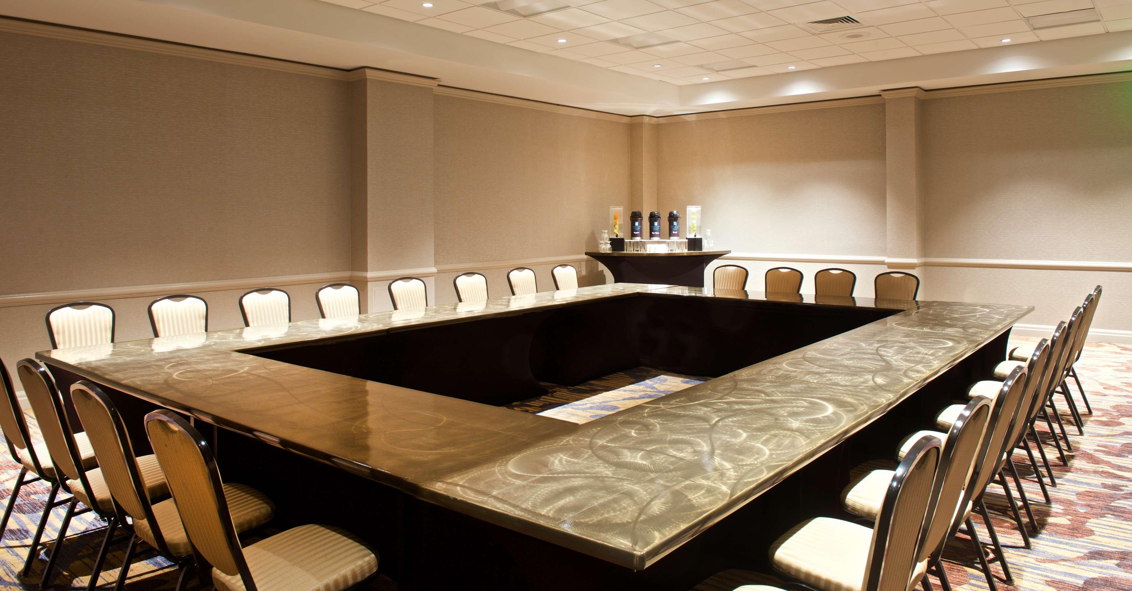 Embassy Suites By Hilton Portland Tigard Ngoại thất bức ảnh