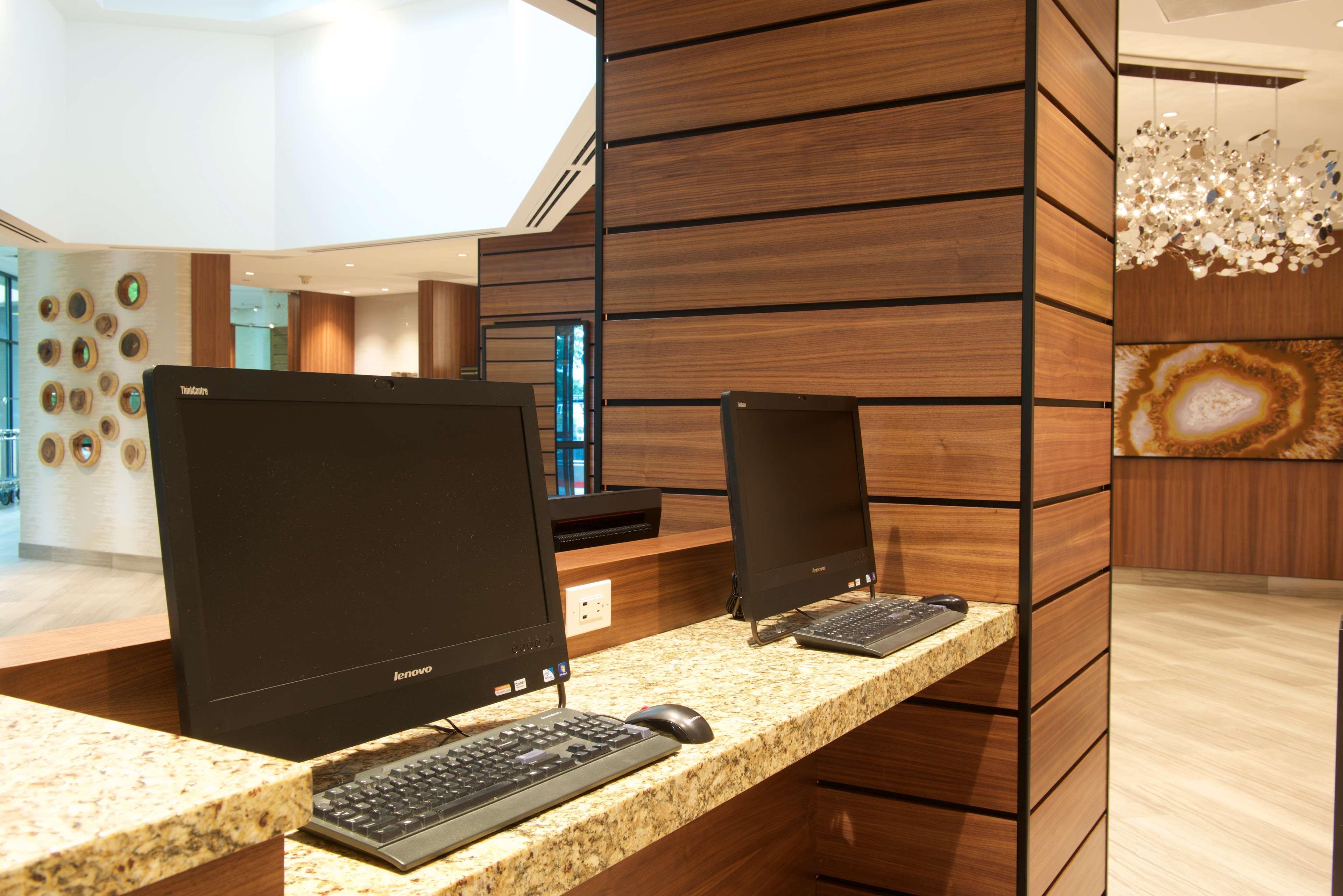Embassy Suites By Hilton Portland Tigard Ngoại thất bức ảnh