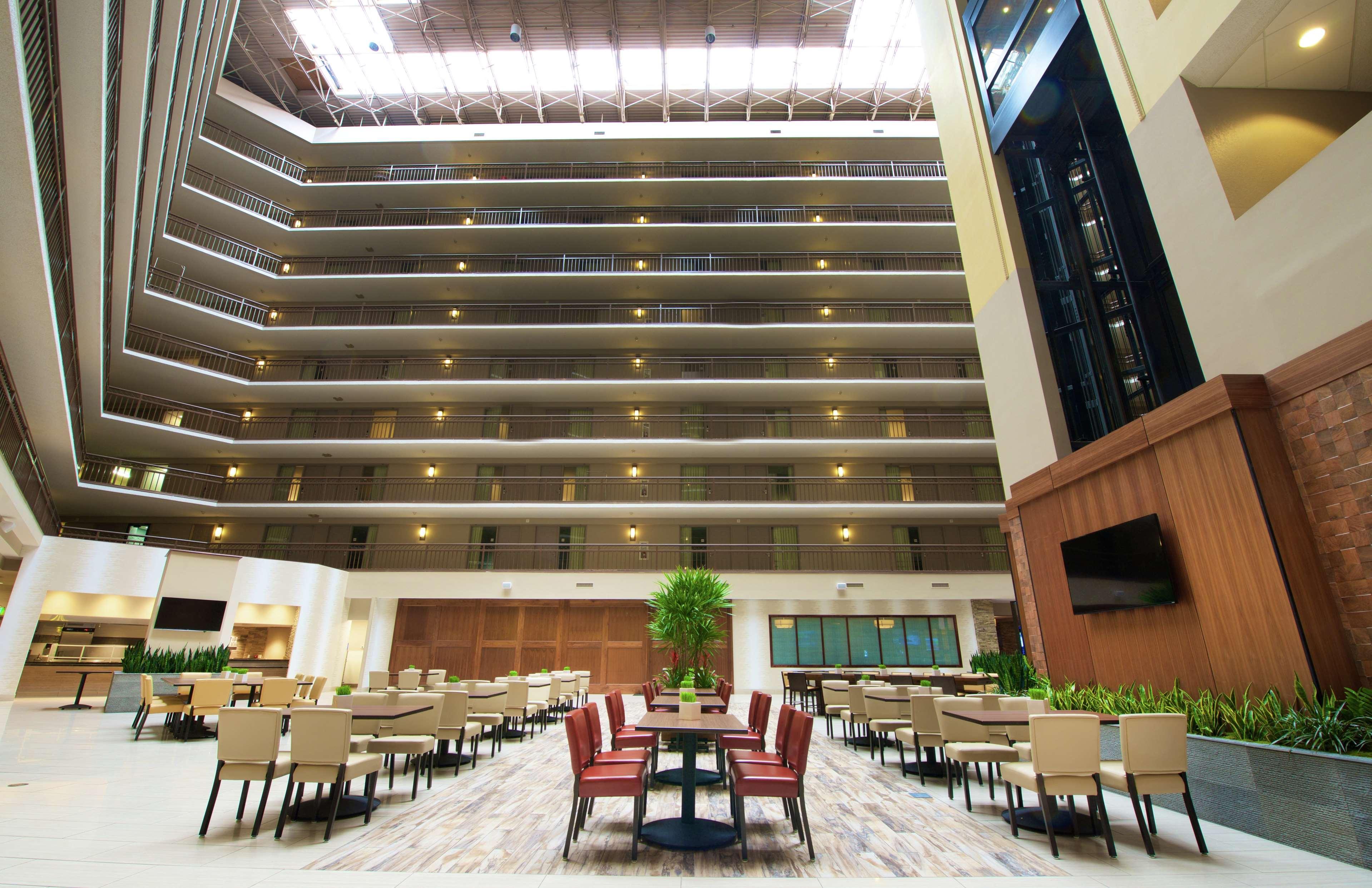 Embassy Suites By Hilton Portland Tigard Ngoại thất bức ảnh