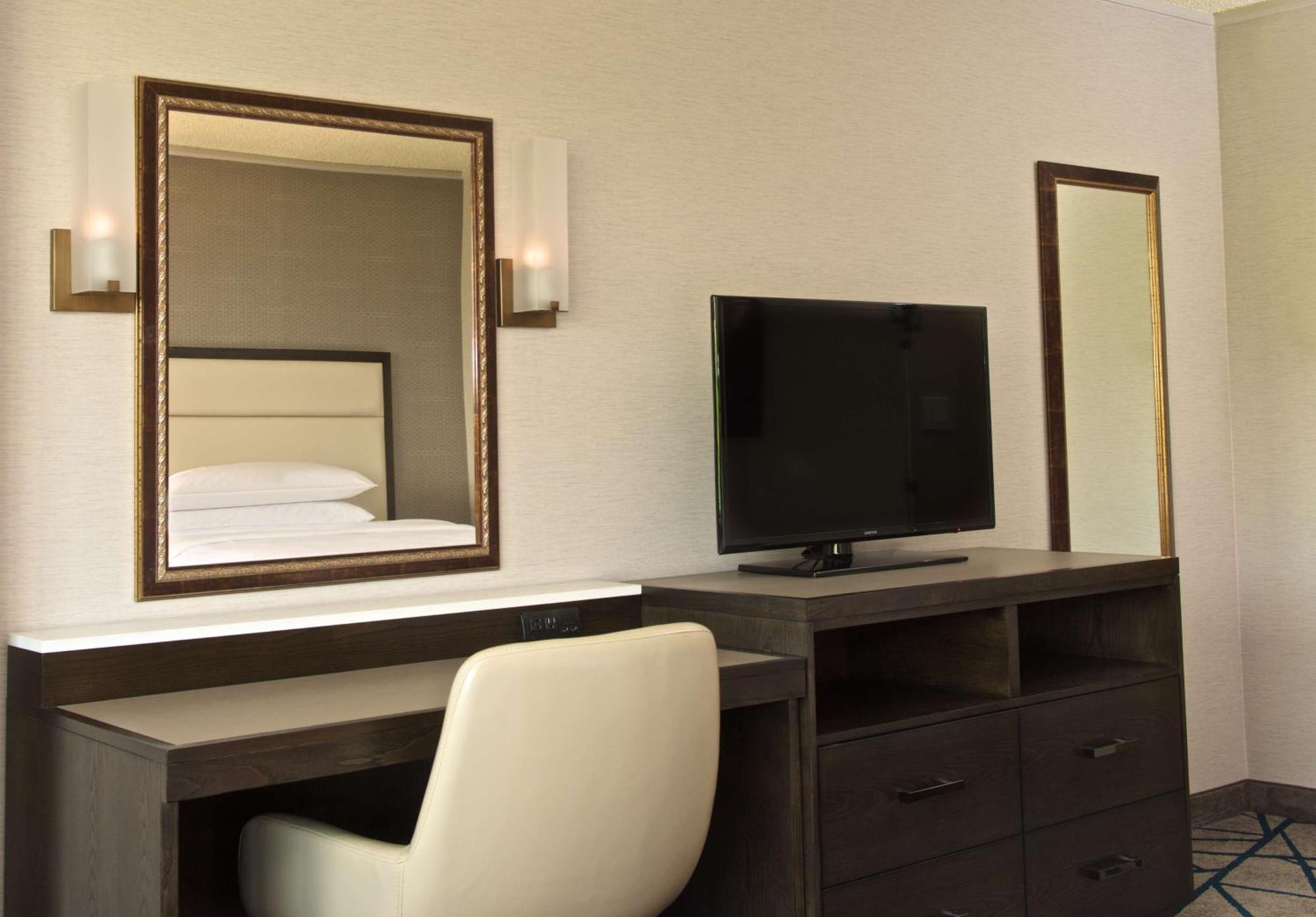 Embassy Suites By Hilton Portland Tigard Ngoại thất bức ảnh